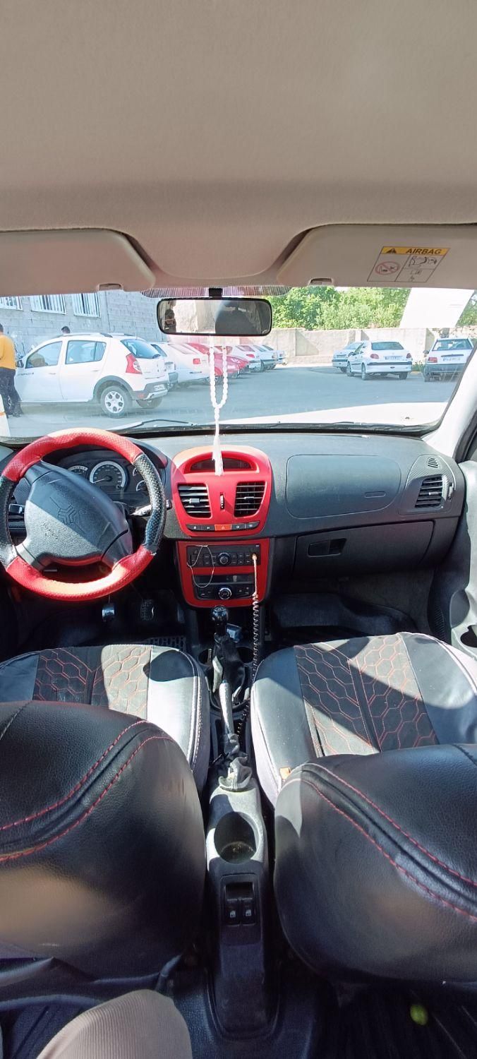 کوییک R دنده‌ای - 1400