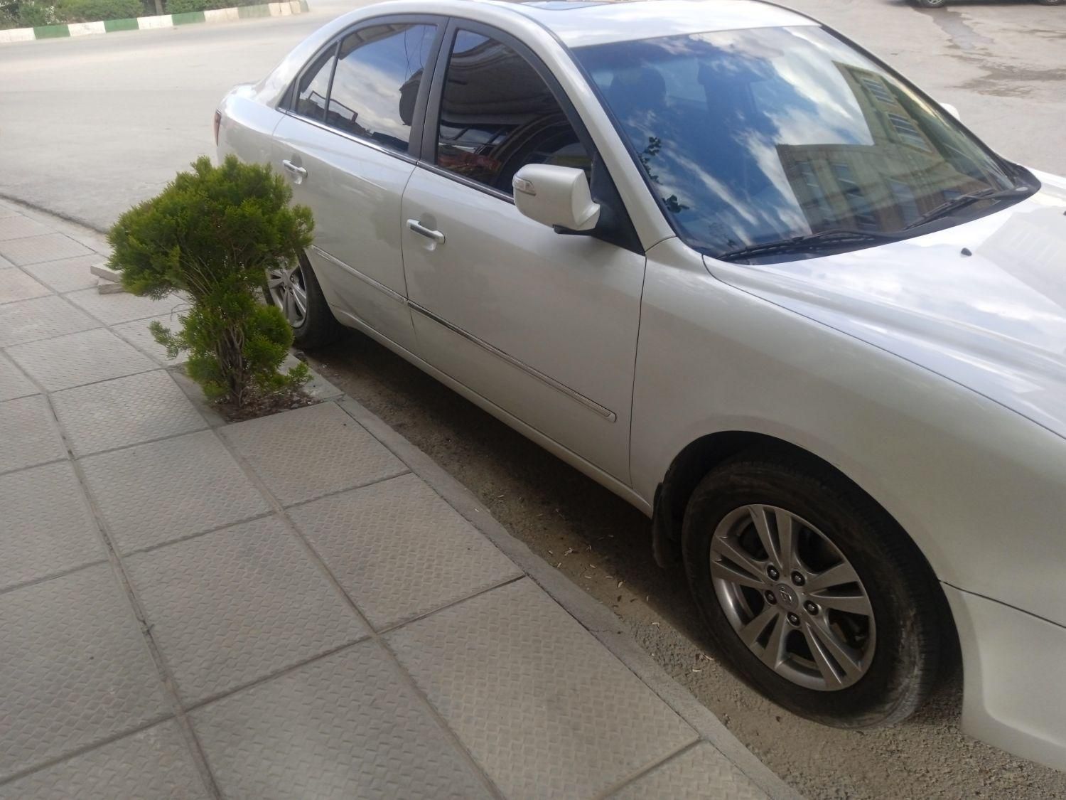 هیوندای سوناتا NF 3300cc - 1389