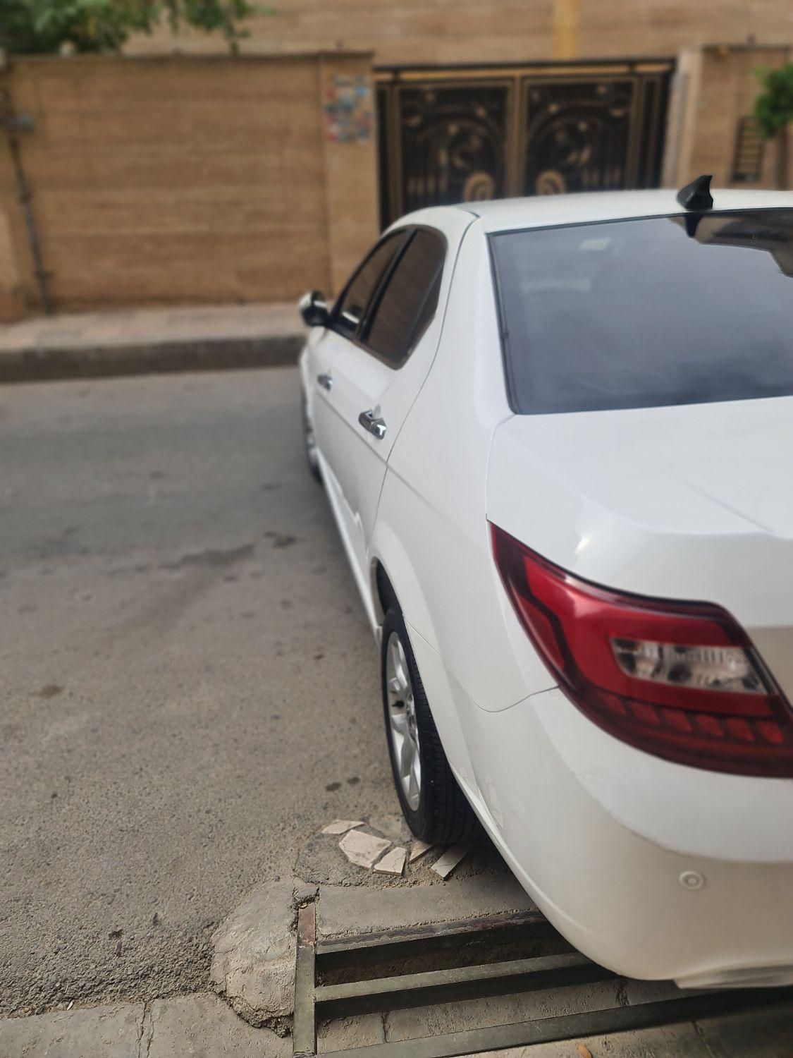 دنا پلاس اتوماتیک توربو - 1402