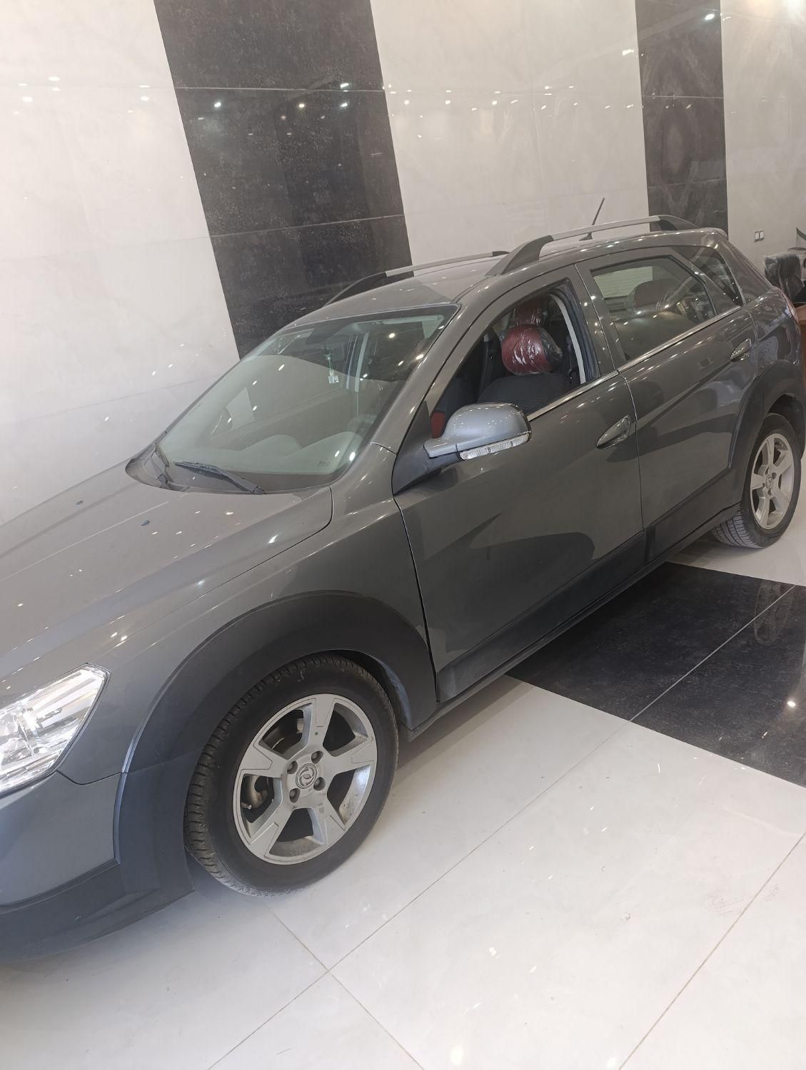 خودرو دانگ فنگ، H30 کراس آگهی ann_18292611