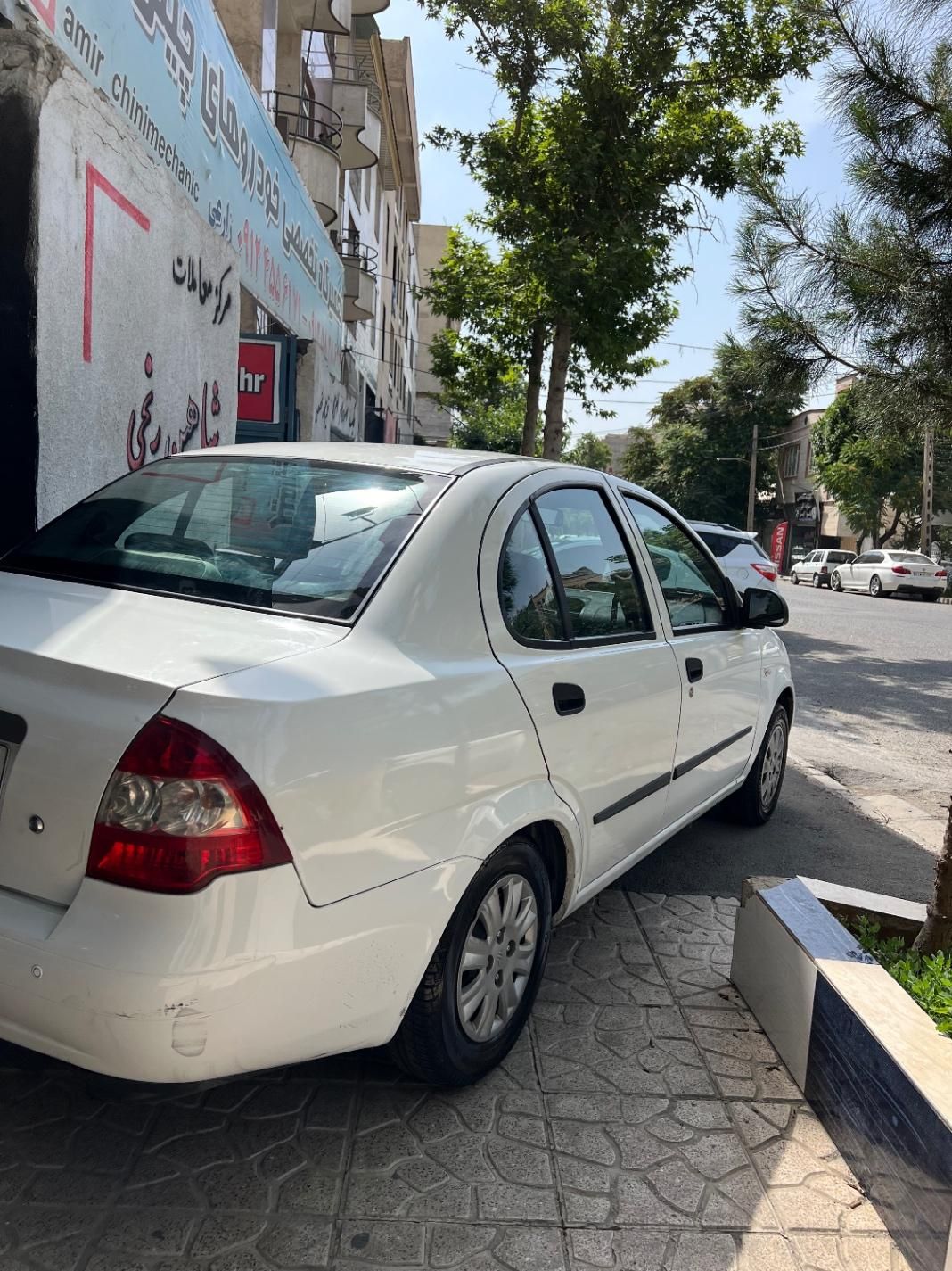 تیبا صندوق دار SX - 1400