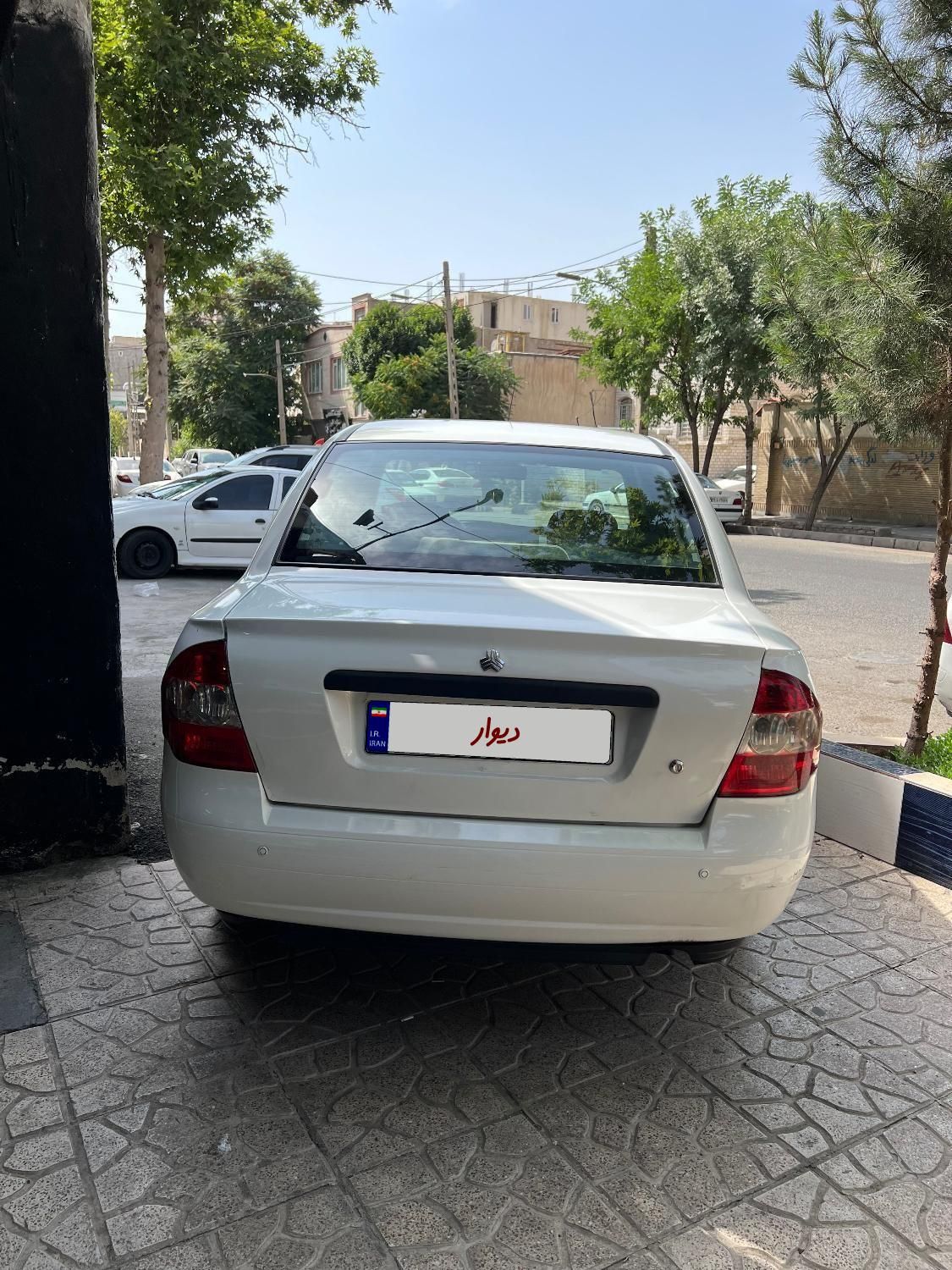 تیبا صندوق دار SX - 1400
