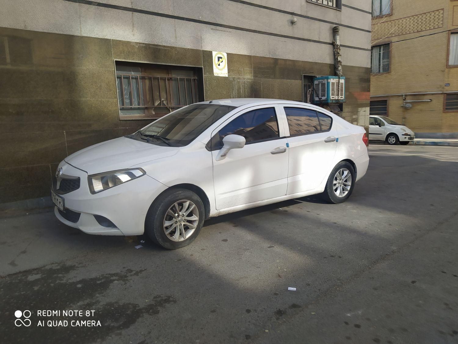 برلیانس H230 دنده‌ای - 2016