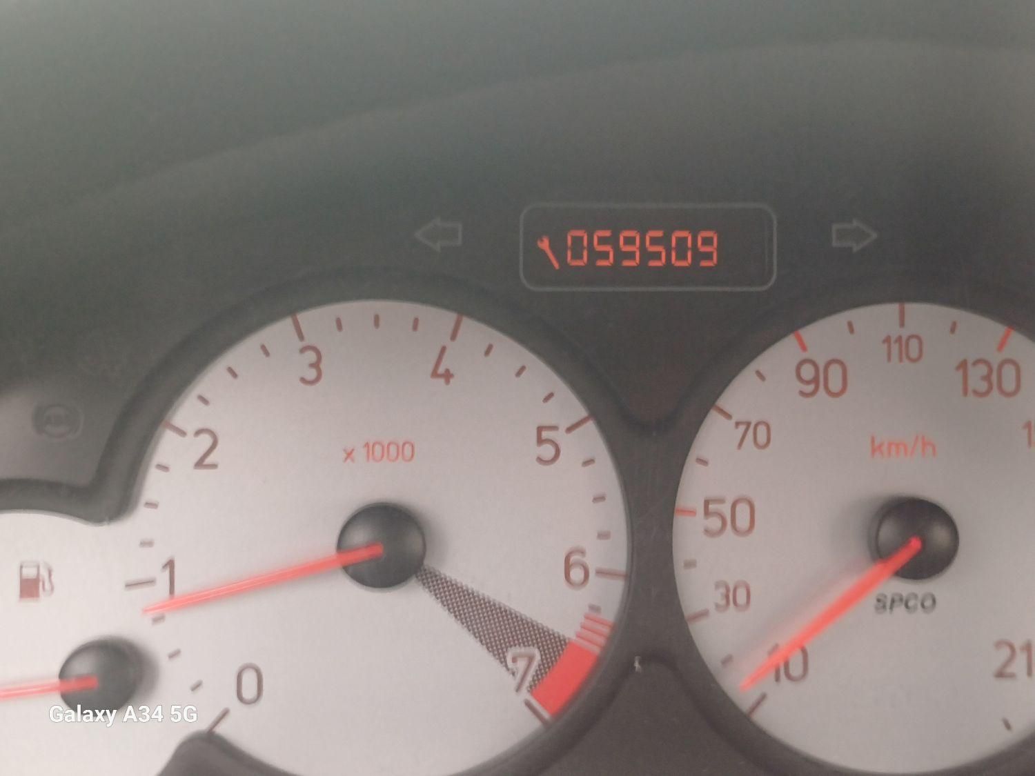 پژو 206 SD v8 - 1400