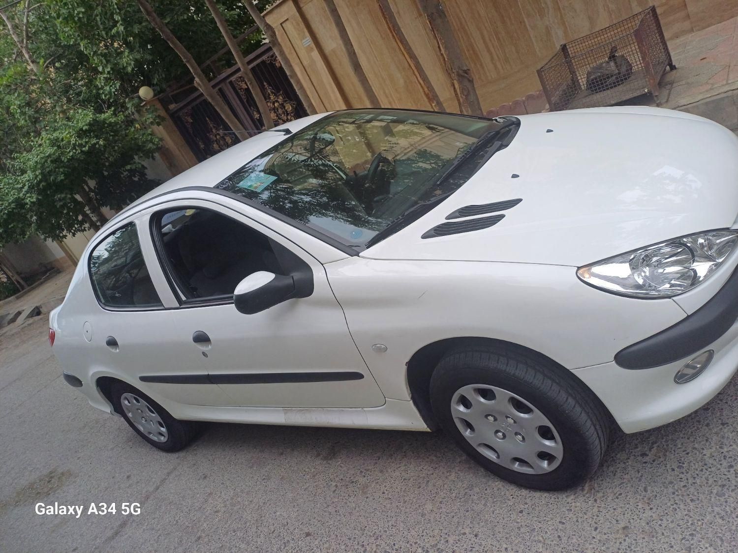 پژو 206 SD v8 - 1400