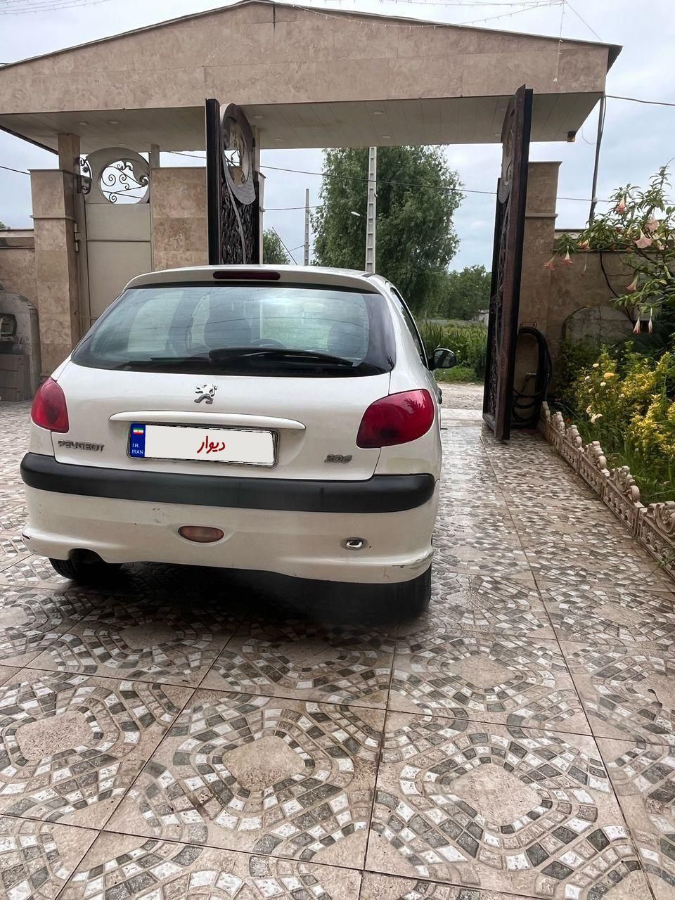 پژو 206 تیپ 2 - 1390