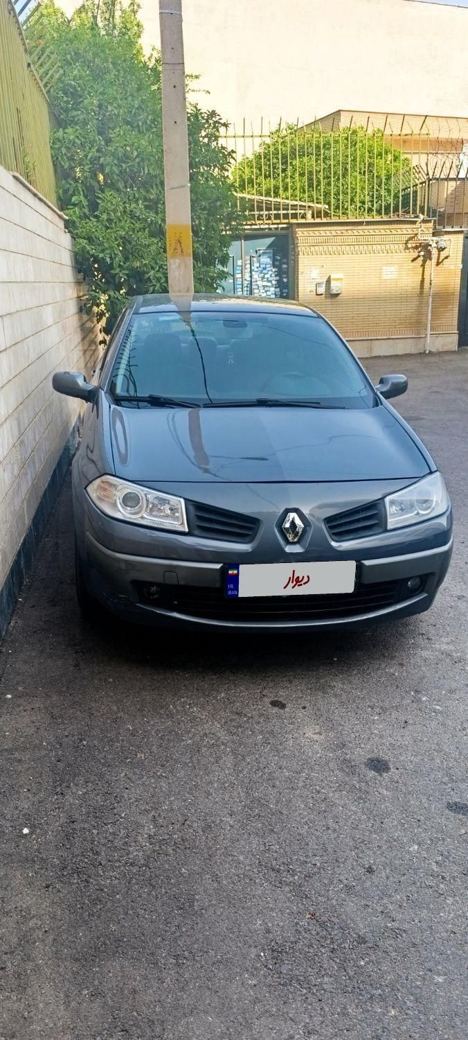 رنو مگان پارس خودرو 2000 - 2012
