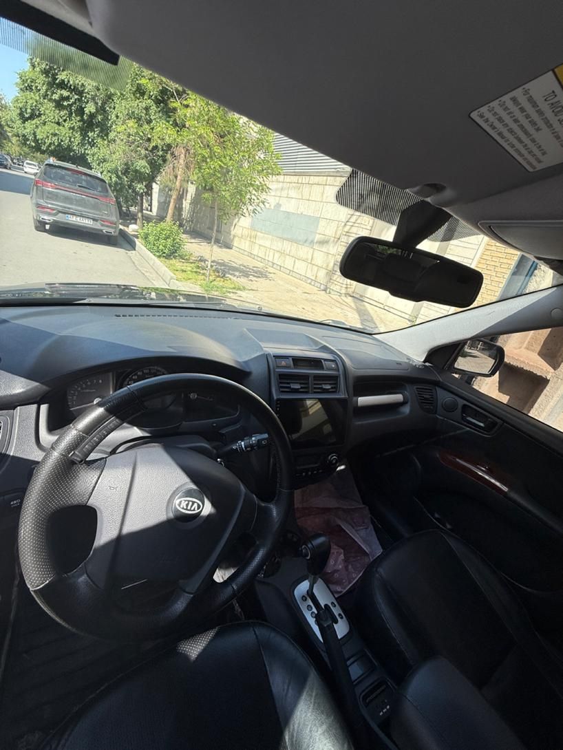 کیا اسپورتیج 6 سیلندر 2700cc - 2010