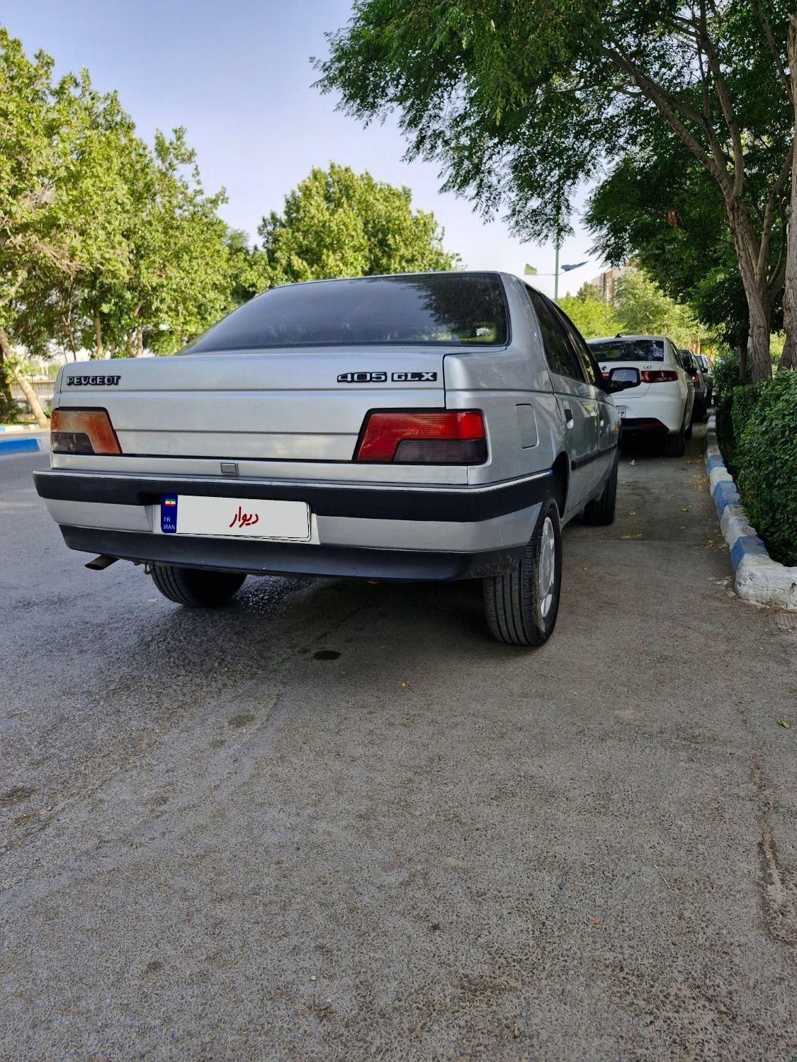 پژو 405 بنزینی GLX - TU5 - 1390