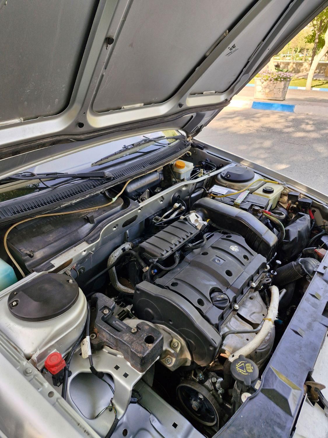 پژو 405 بنزینی GLX - TU5 - 1390
