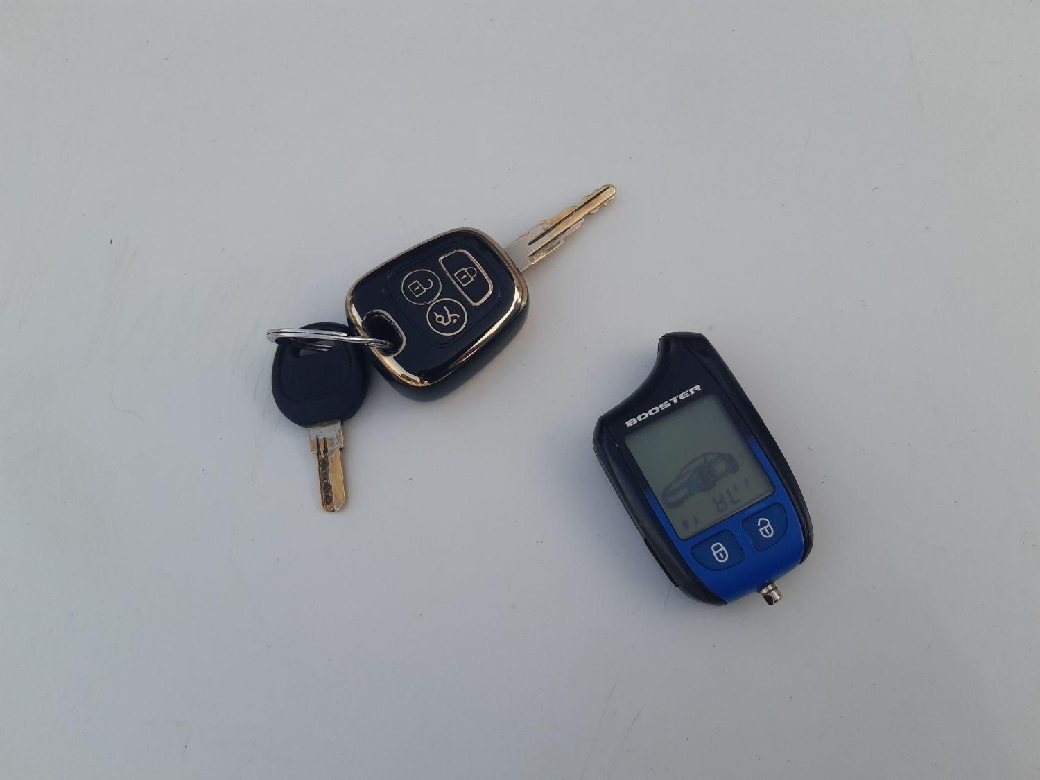 تیبا صندوق دار SX - 1393
