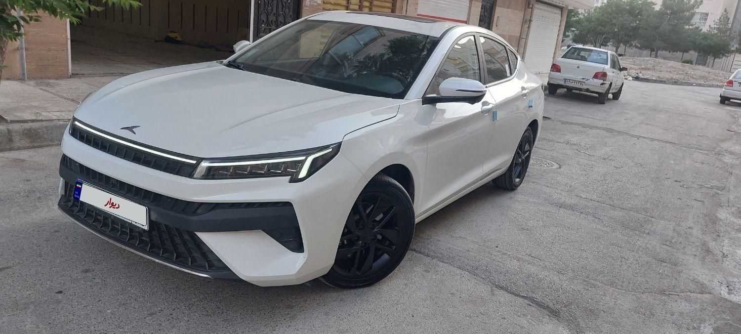کی ام سی J7 اتوماتیک - 2024