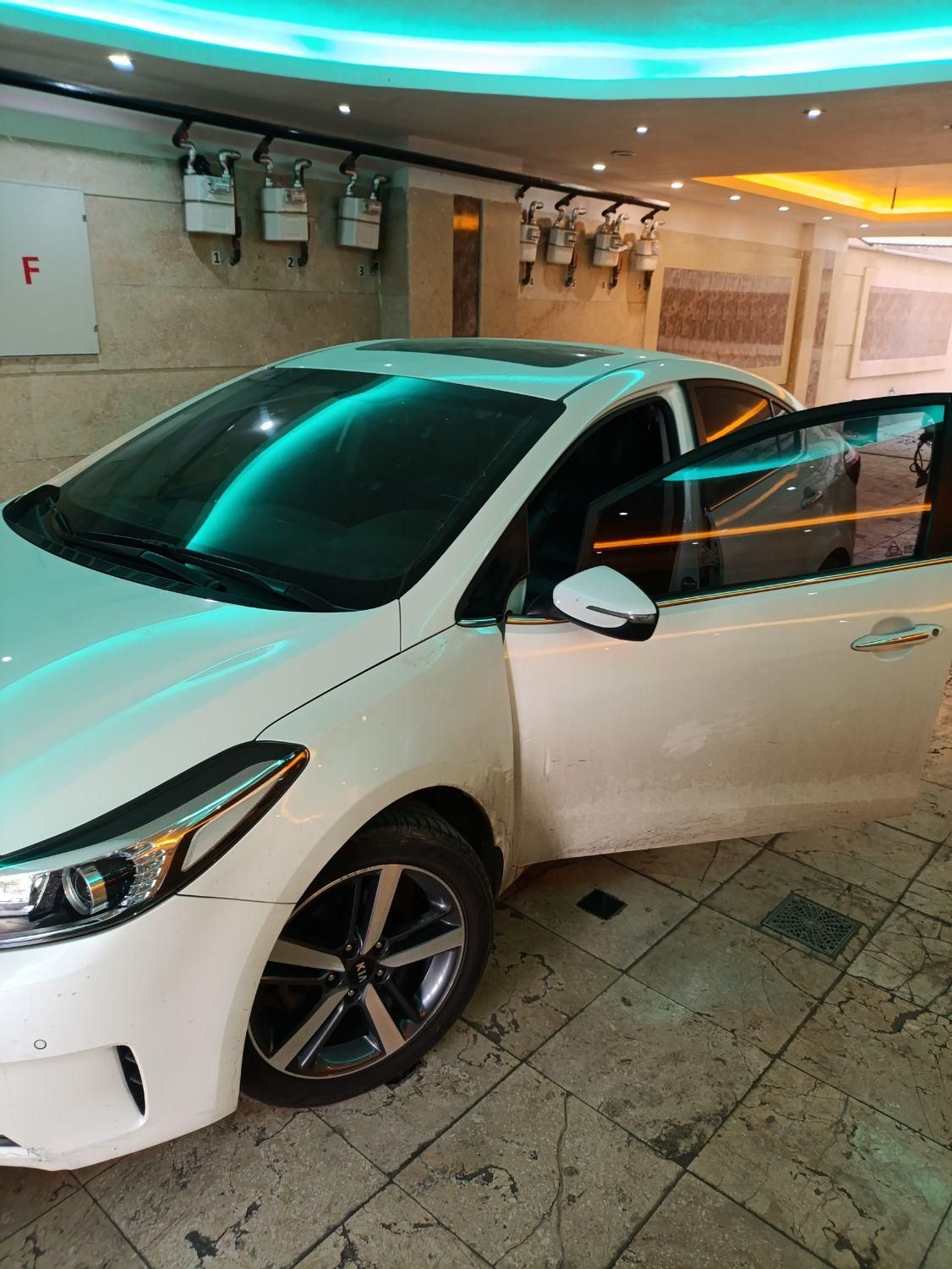 کیا سراتو 2.0 لیتر اتوماتیک GT لاین - 2016