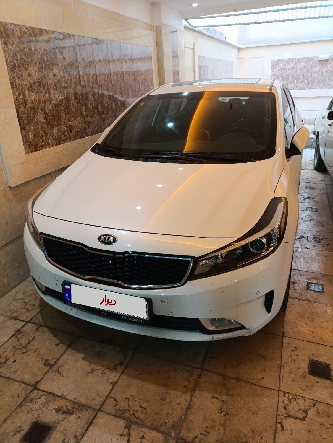 کیا سراتو 2.0 لیتر اتوماتیک GT لاین - 2016