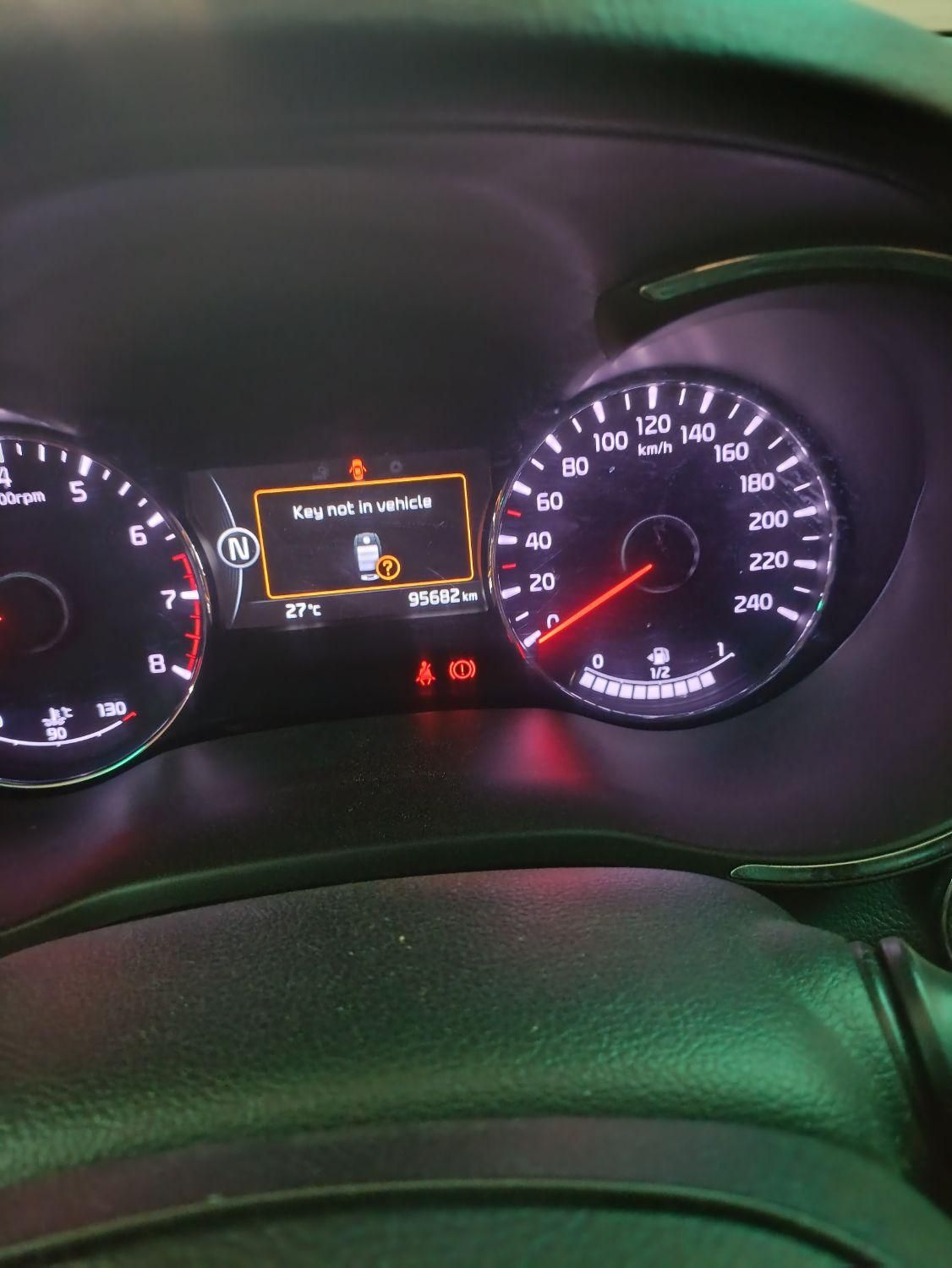 کیا سراتو 2.0 لیتر اتوماتیک GT لاین - 2016