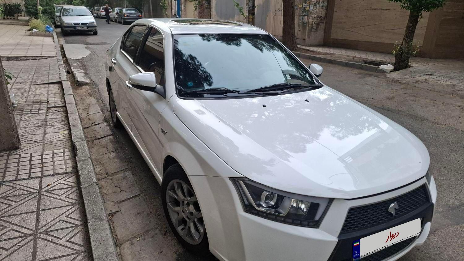 خودرو دنا، پلاس آگهی ann_18294189