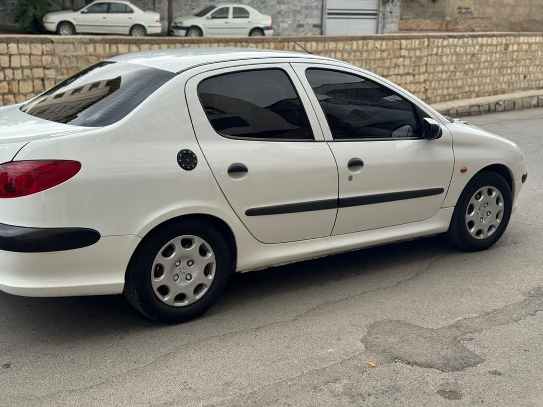 پژو 206 SD v8 - 1396