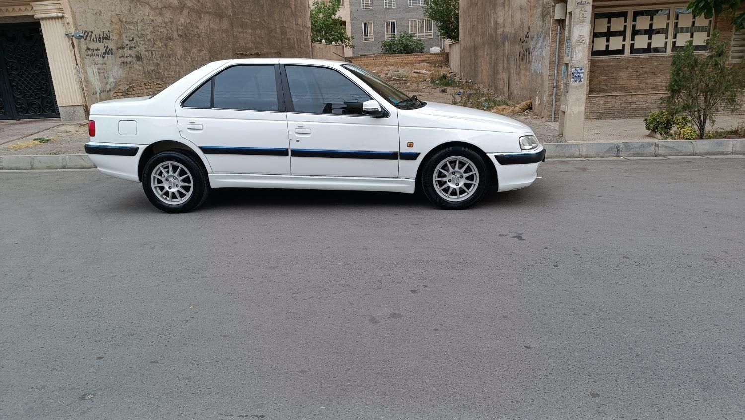 خودرو پژو، پارس آگهی ann_18294688