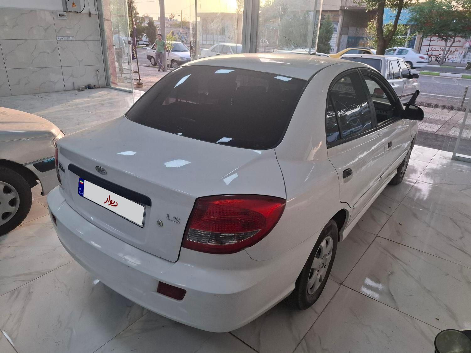 کیا ریو مونتاژ دنده ای LS - 2011