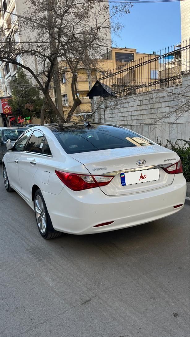 هیوندای سوناتا فول YF - 2012
