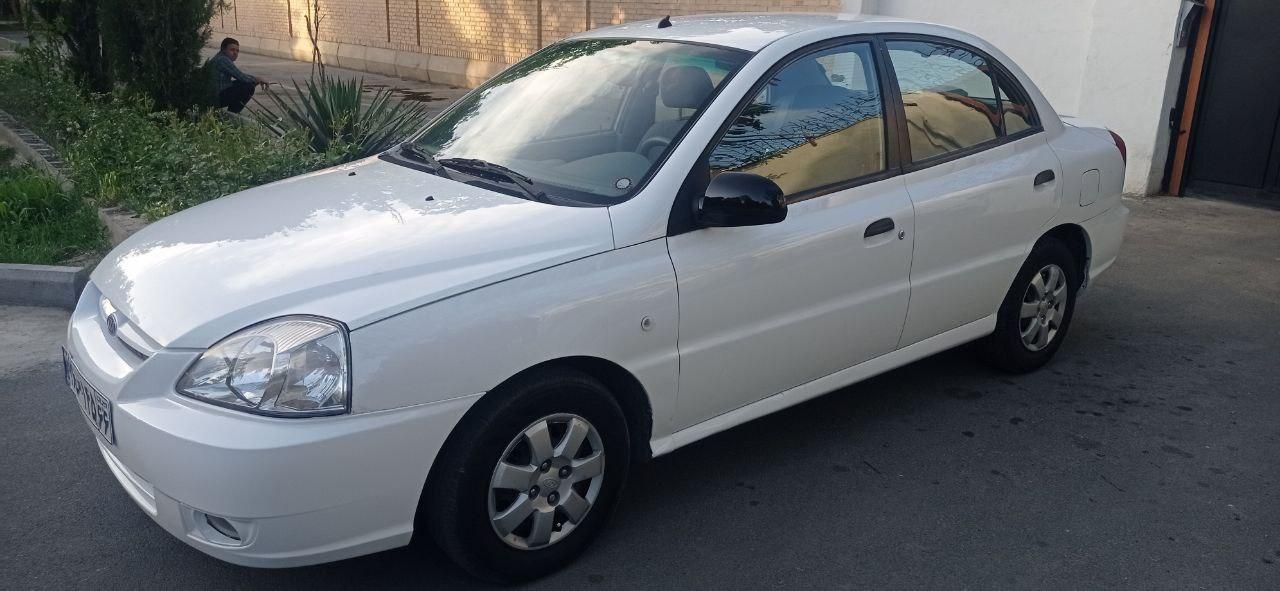 کیا ریو مونتاژ دنده ای LS - 2010