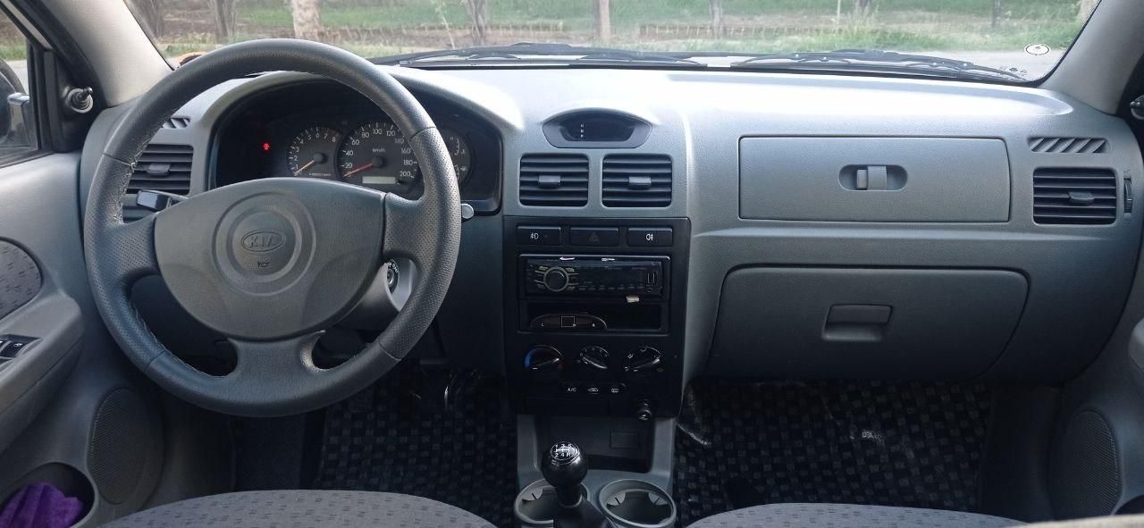 کیا ریو مونتاژ دنده ای LS - 2010