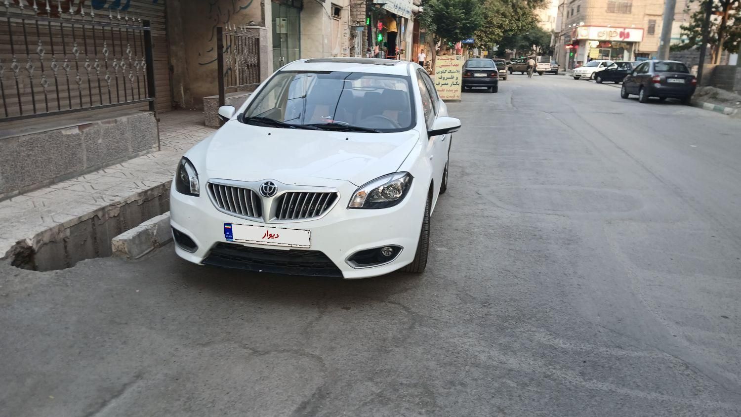 خودرو برلیانس، H320 آگهی ann_18295933