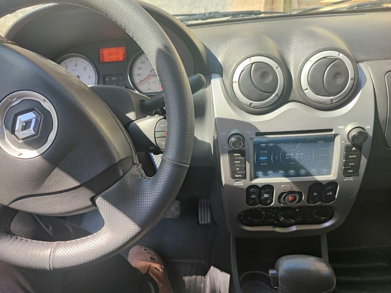 رنو تندر 90 پلاس اتوماتیک - 1396