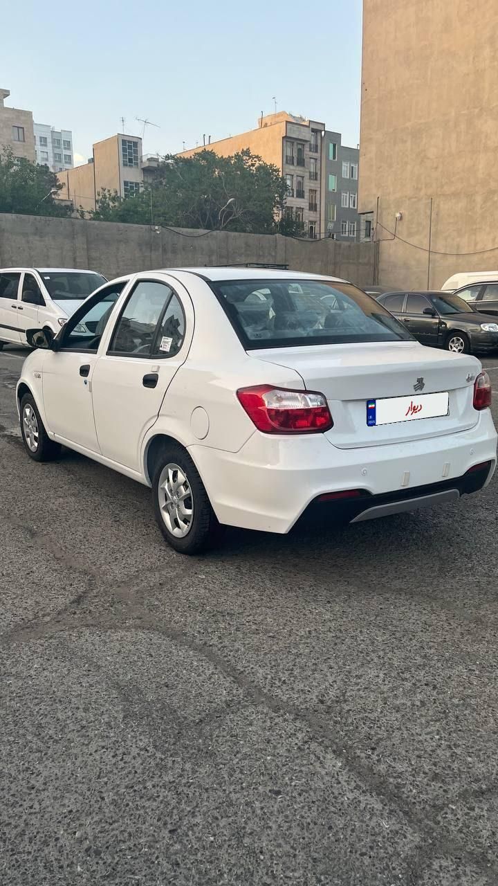 ساینا S دنده ای بنزینی - 1404