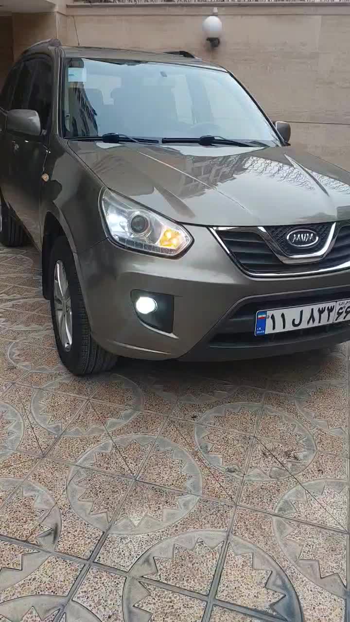 خودرو ام وی ام، X33 آگهی ann_18296180