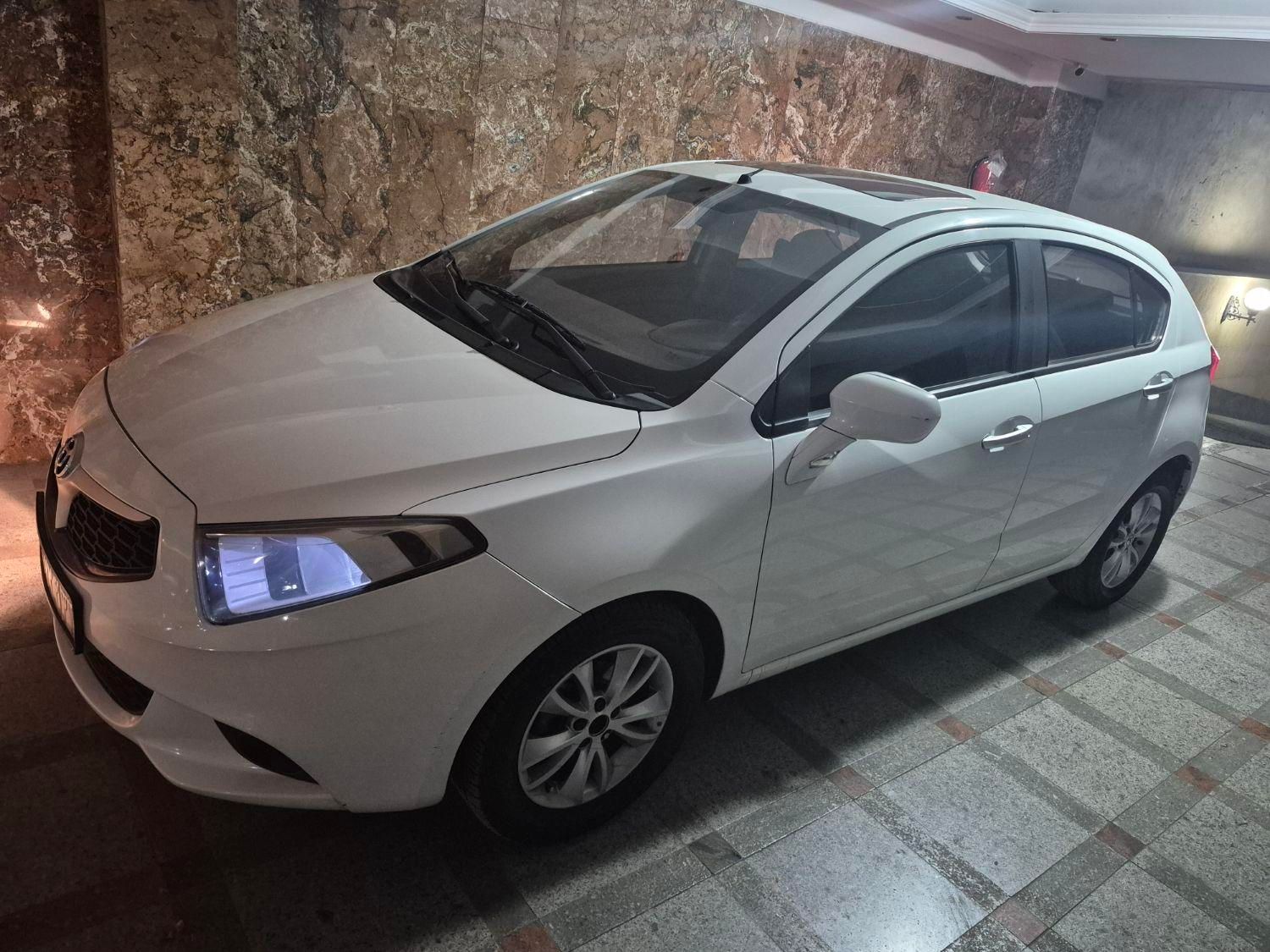 خودرو برلیانس، H220 آگهی ann_18296437