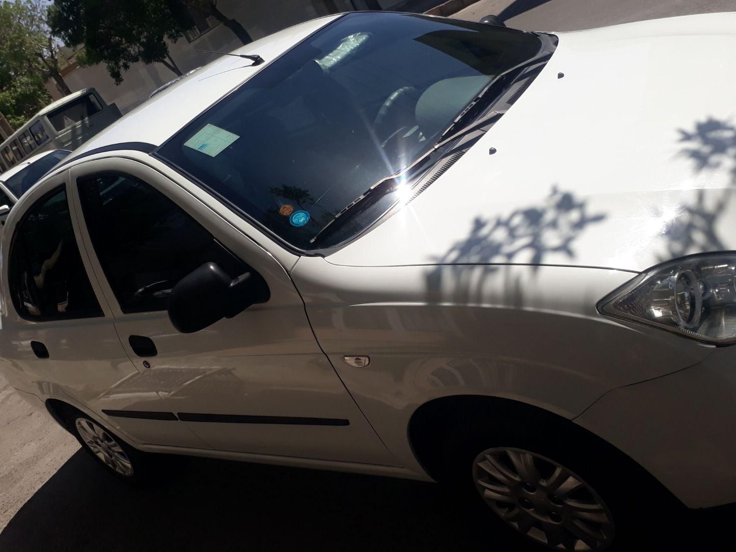 تیبا صندوق دار SX - 1399