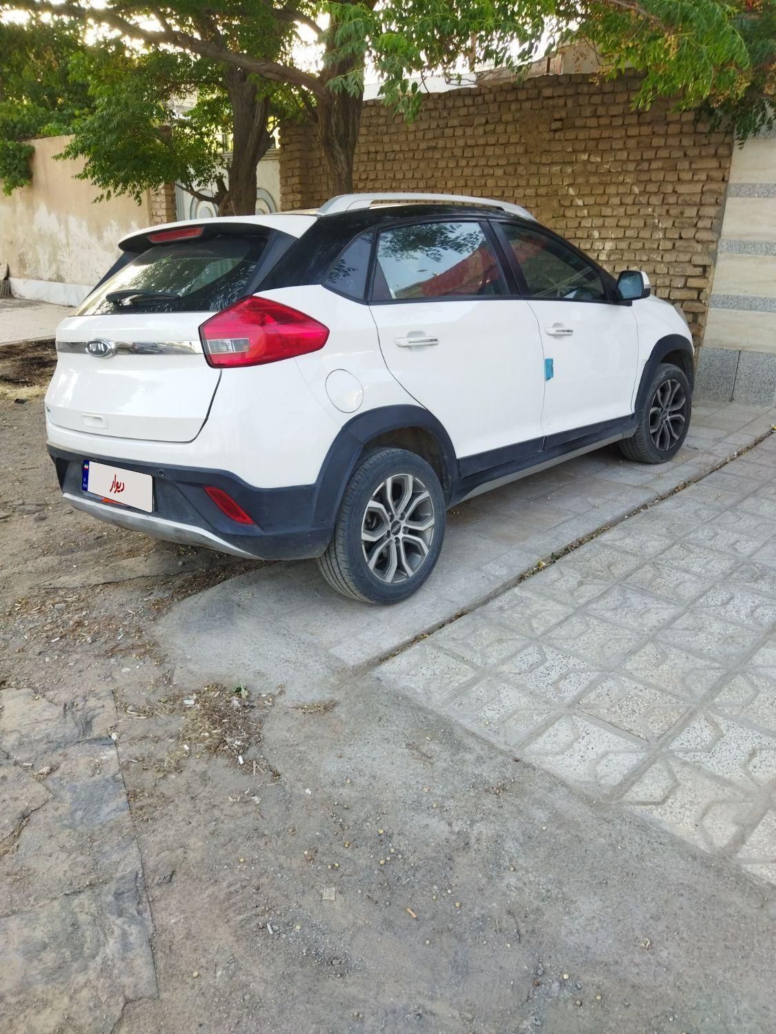 ام وی ام X22 دنده ای اسپرت اکسلنت - 2017