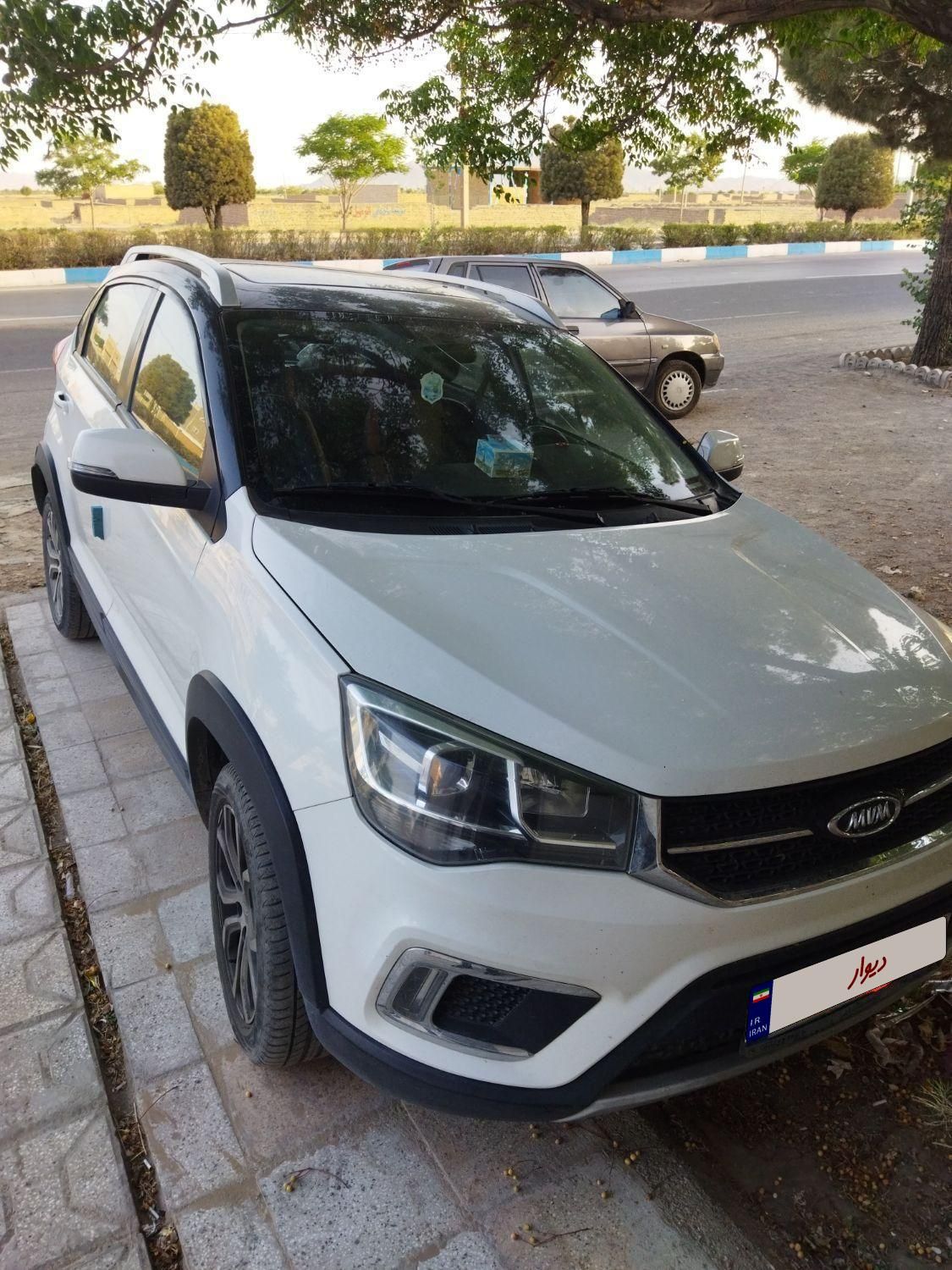 خودرو ام وی ام، X22 آگهی ann_18296802