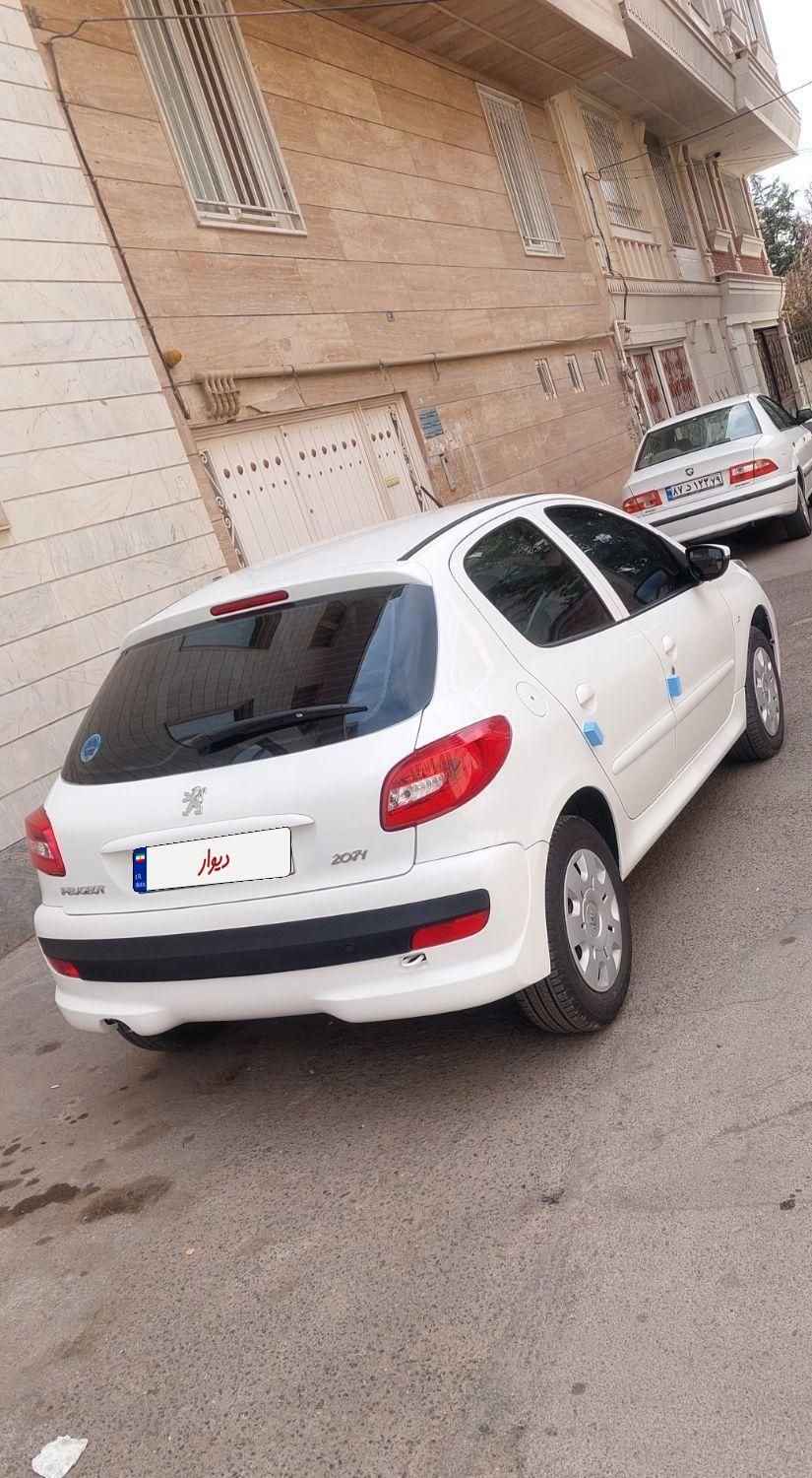 پژو 207 دنده‌ای با موتور TU3 - 1403