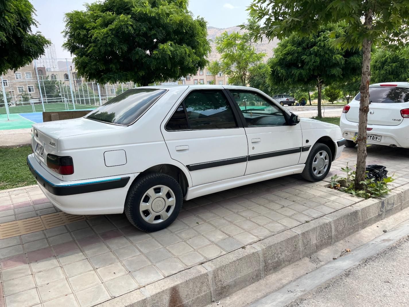 پژو پارس سال - 1394