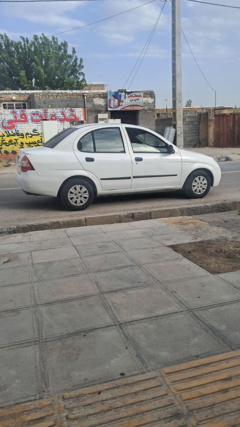 تیبا صندوق دار SX - 1400