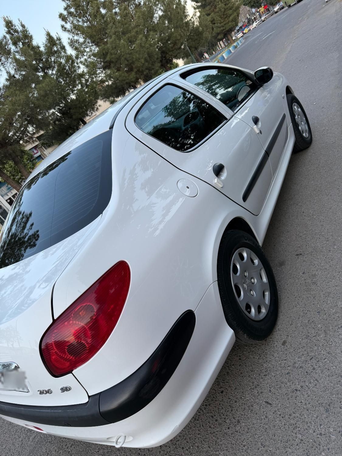 پژو 206 SD v8 - 1395