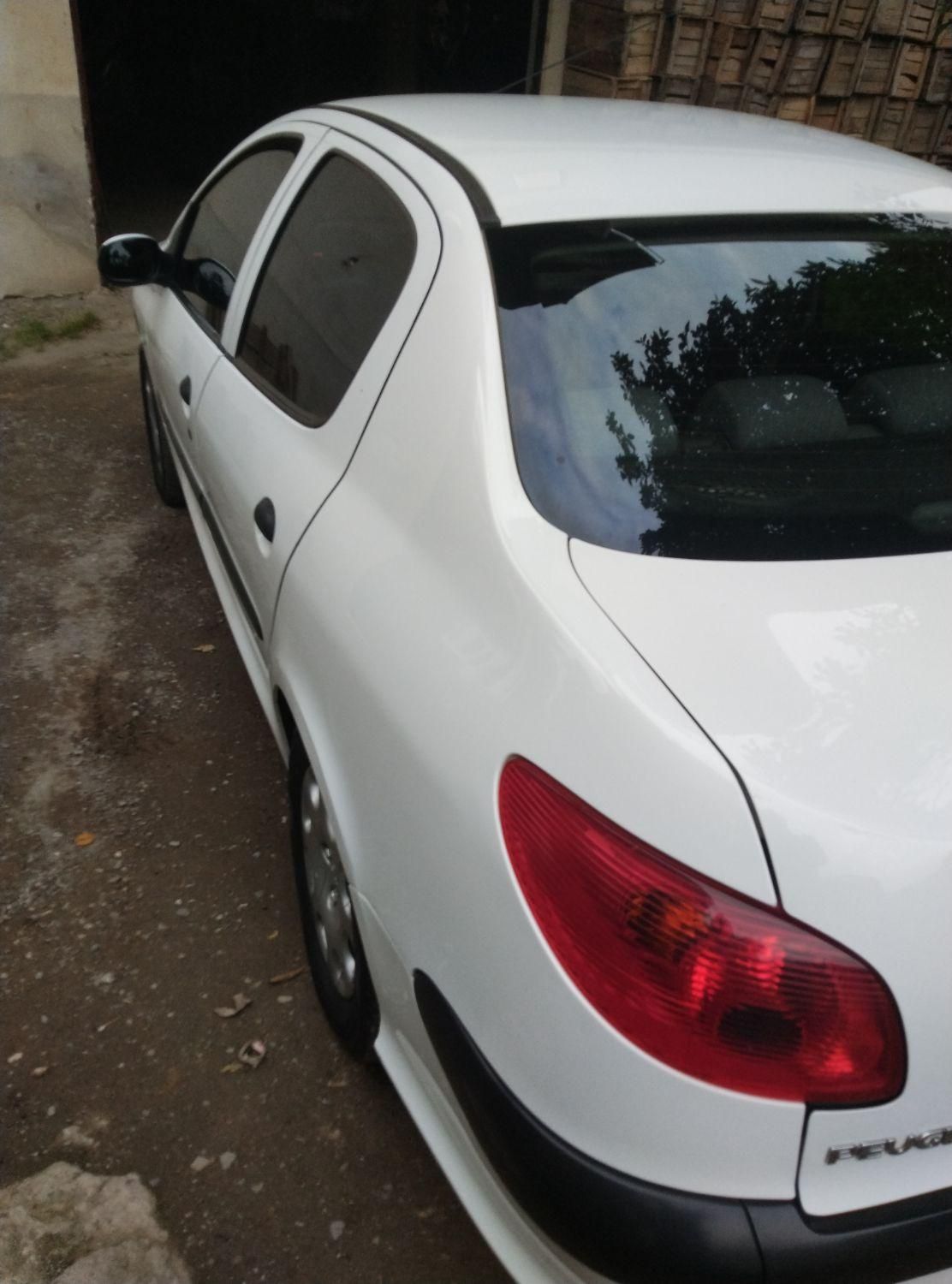 پژو 206 SD v8 - 1390