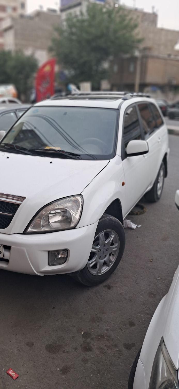 خودرو ام وی ام، X33 آگهی ann_18297353