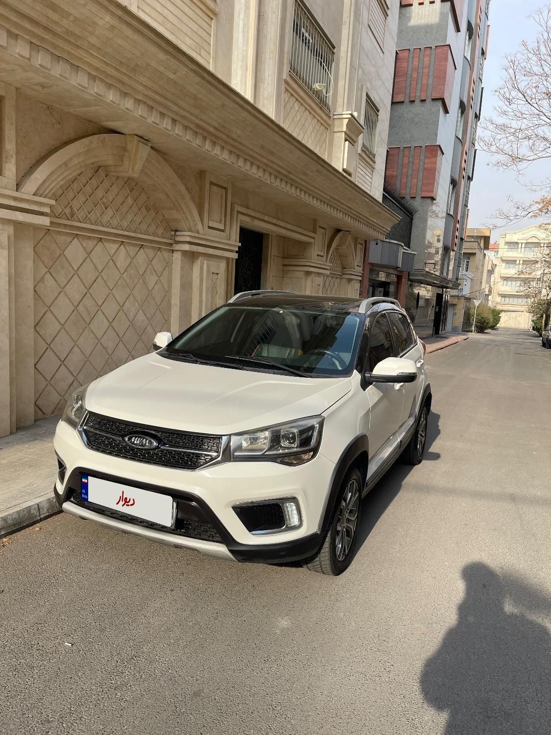 خودرو ام وی ام، X22 آگهی ann_18297586