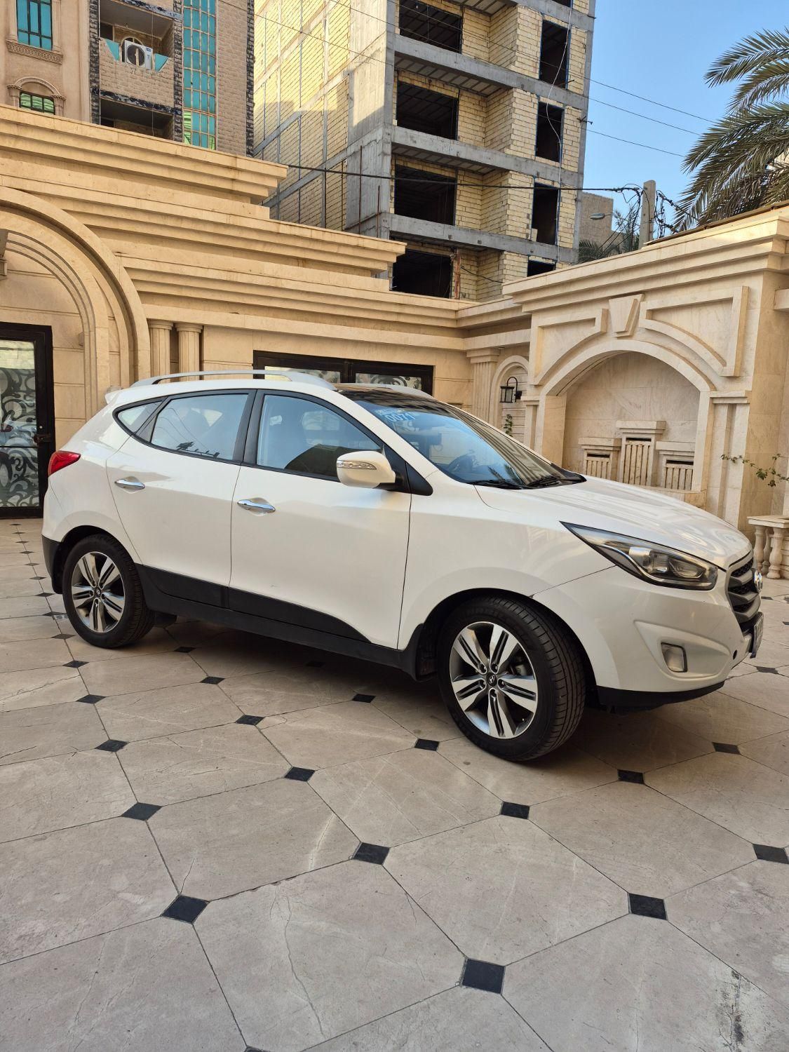 هیوندای توسان 2.4 لیتر - 2015