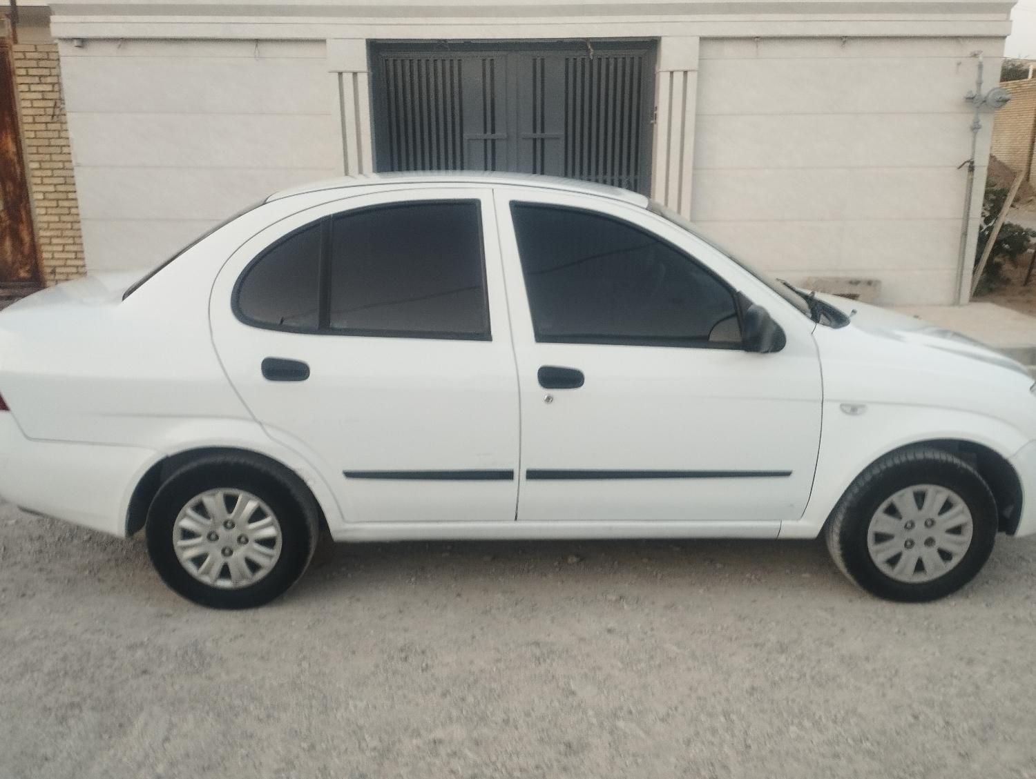 تیبا صندوق دار EX - 1395