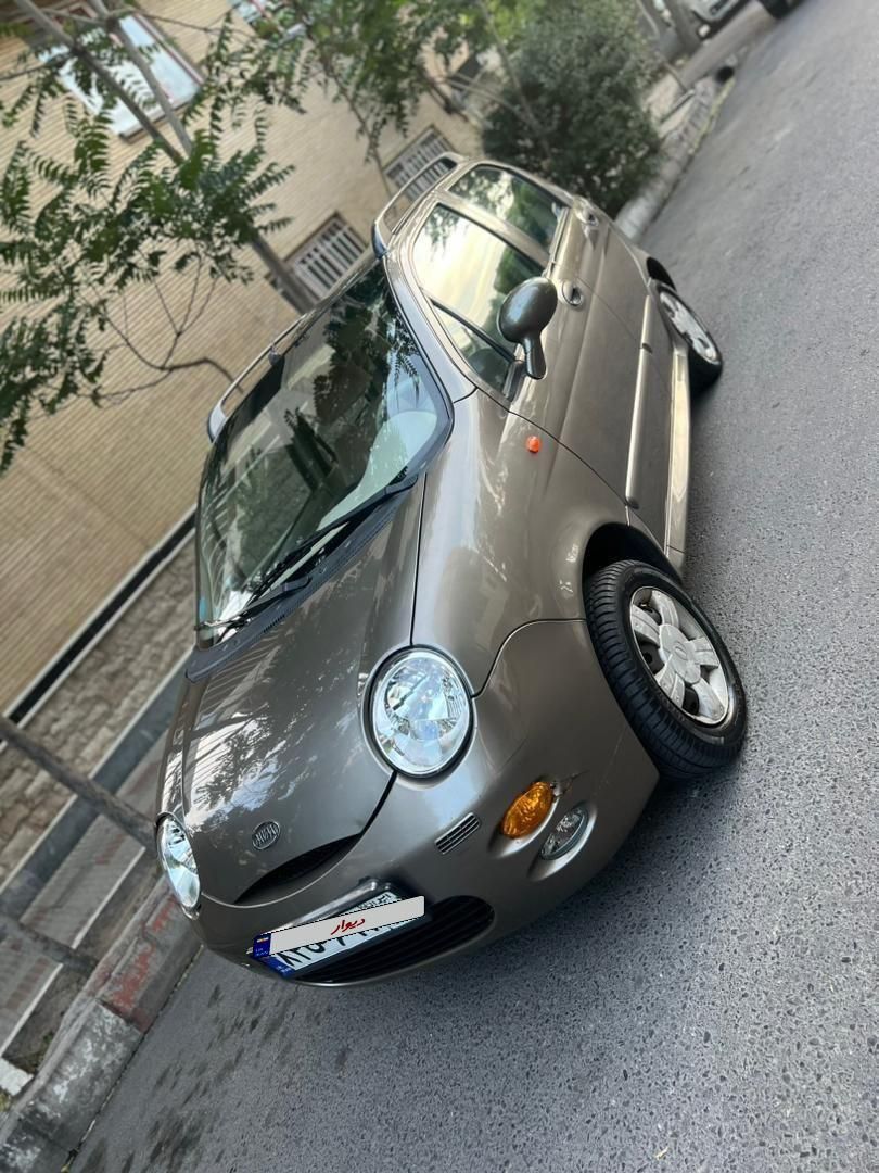 ام وی ام 110 چهار سیلندر دنده ای - 2015