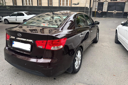 خودرو کیا، سراتو مونتاژ آگهی ann_18297820
