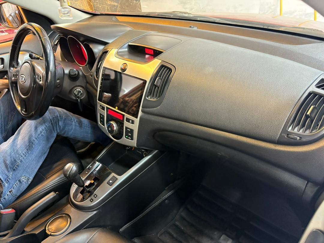 کیا سراتو 2.0 لیتر اتوماتیک GT لاین - 2010