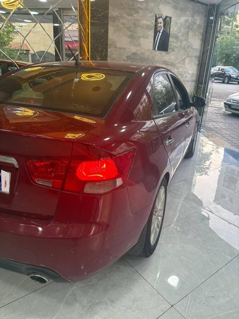 کیا سراتو 2.0 لیتر اتوماتیک GT لاین - 2010