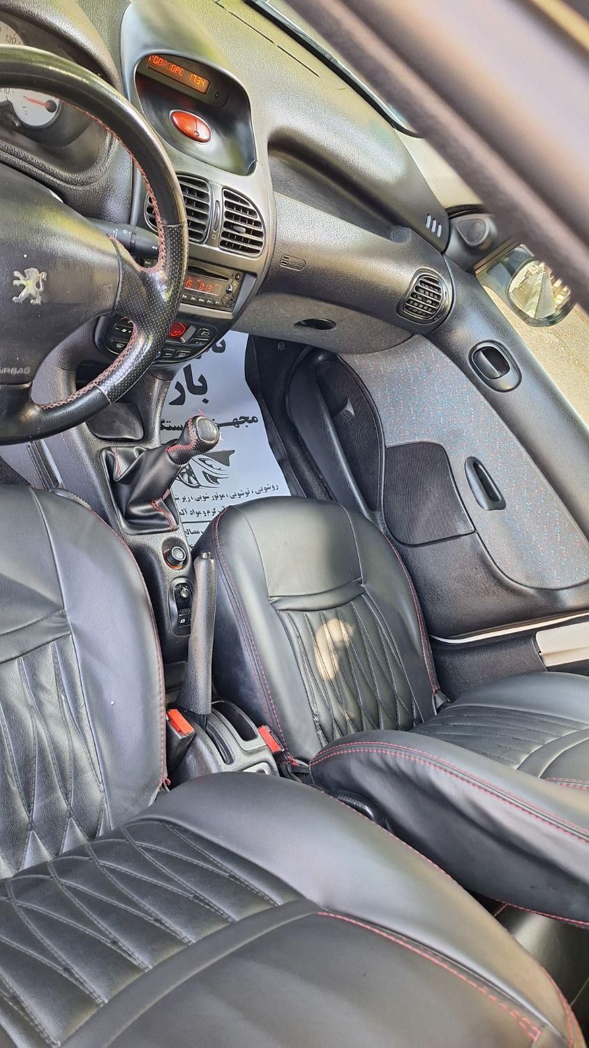 پژو ۲۰۶ صندوق دار v8 - 1390
