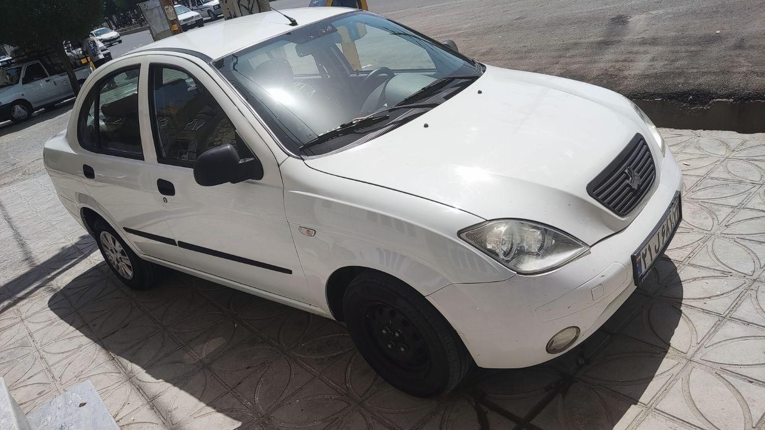 تیبا صندوق دار SX - 1399