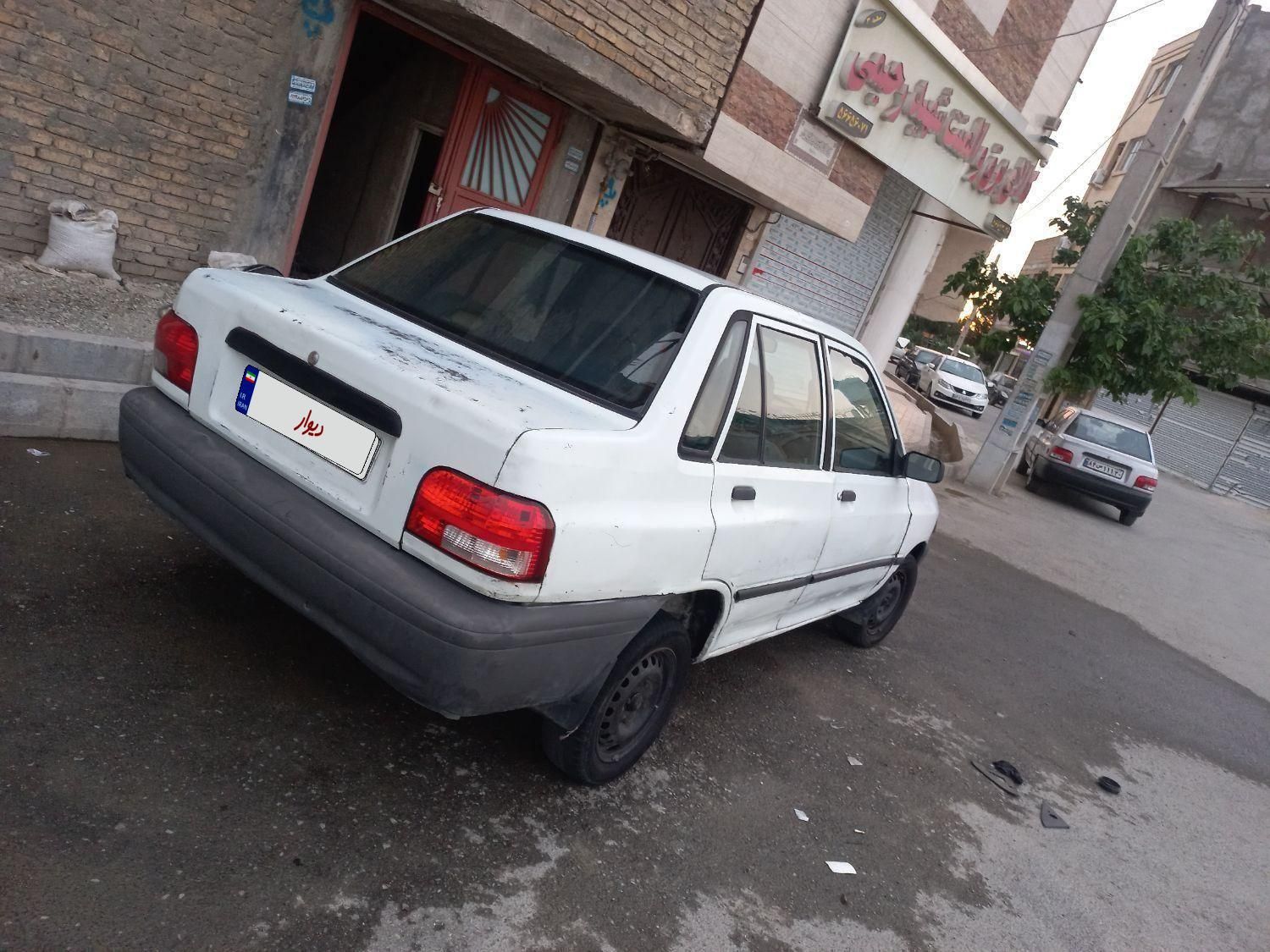 پراید صبا دنده‌ای - 1377
